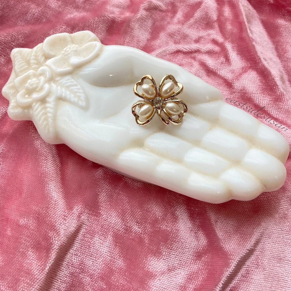 Vintage 50s GOOD LUCK 4 LEAF CLOVER Pin "Pearl" + "Diamond"